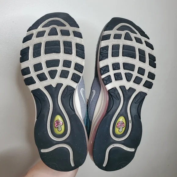 Nike Air Max 97 Air Sprung Iron Grey Size 5.5 Youth - Picture 13 of 13